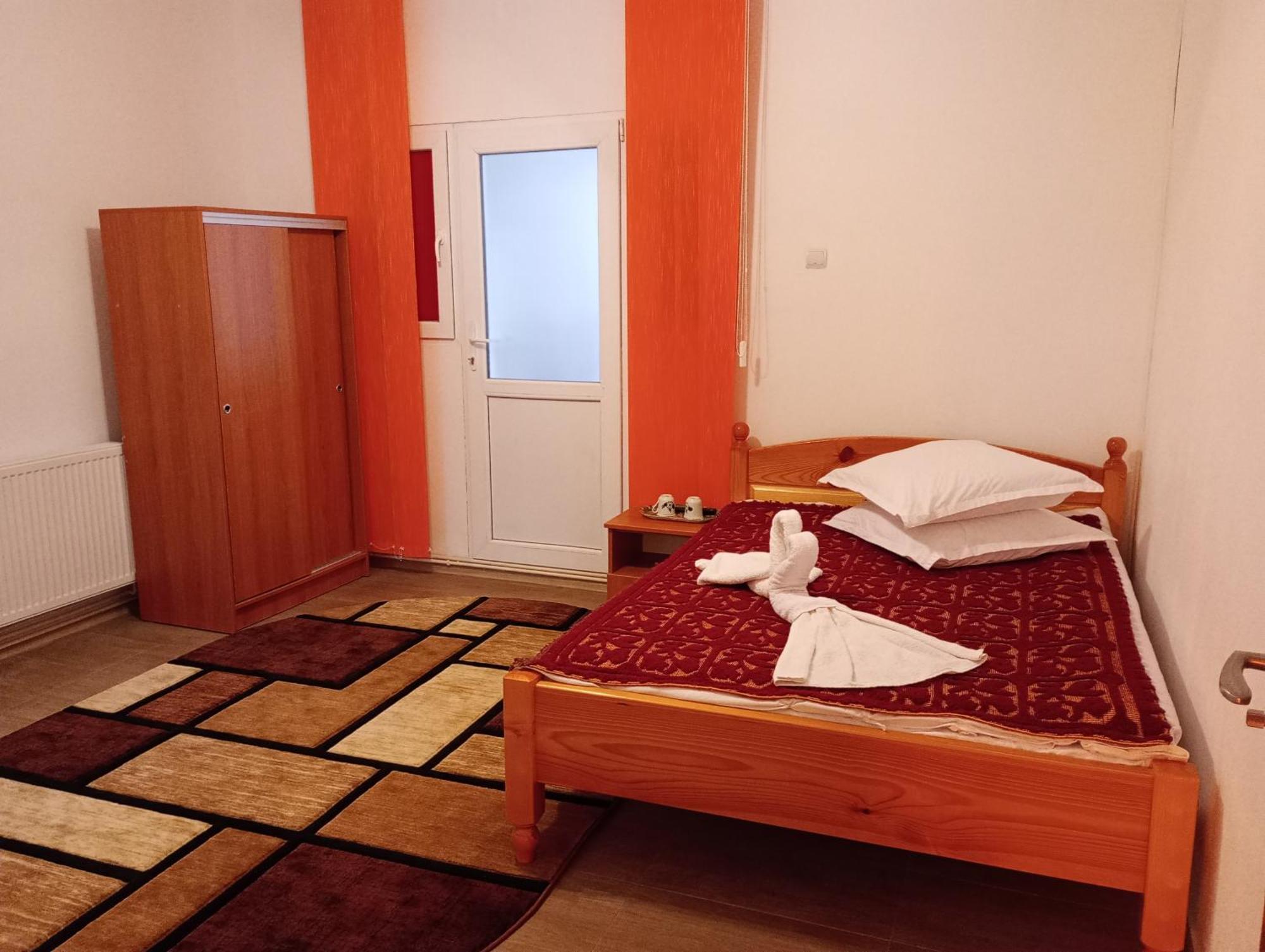 Zărneşti Pensiunea Irina 3 מראה חיצוני תמונה