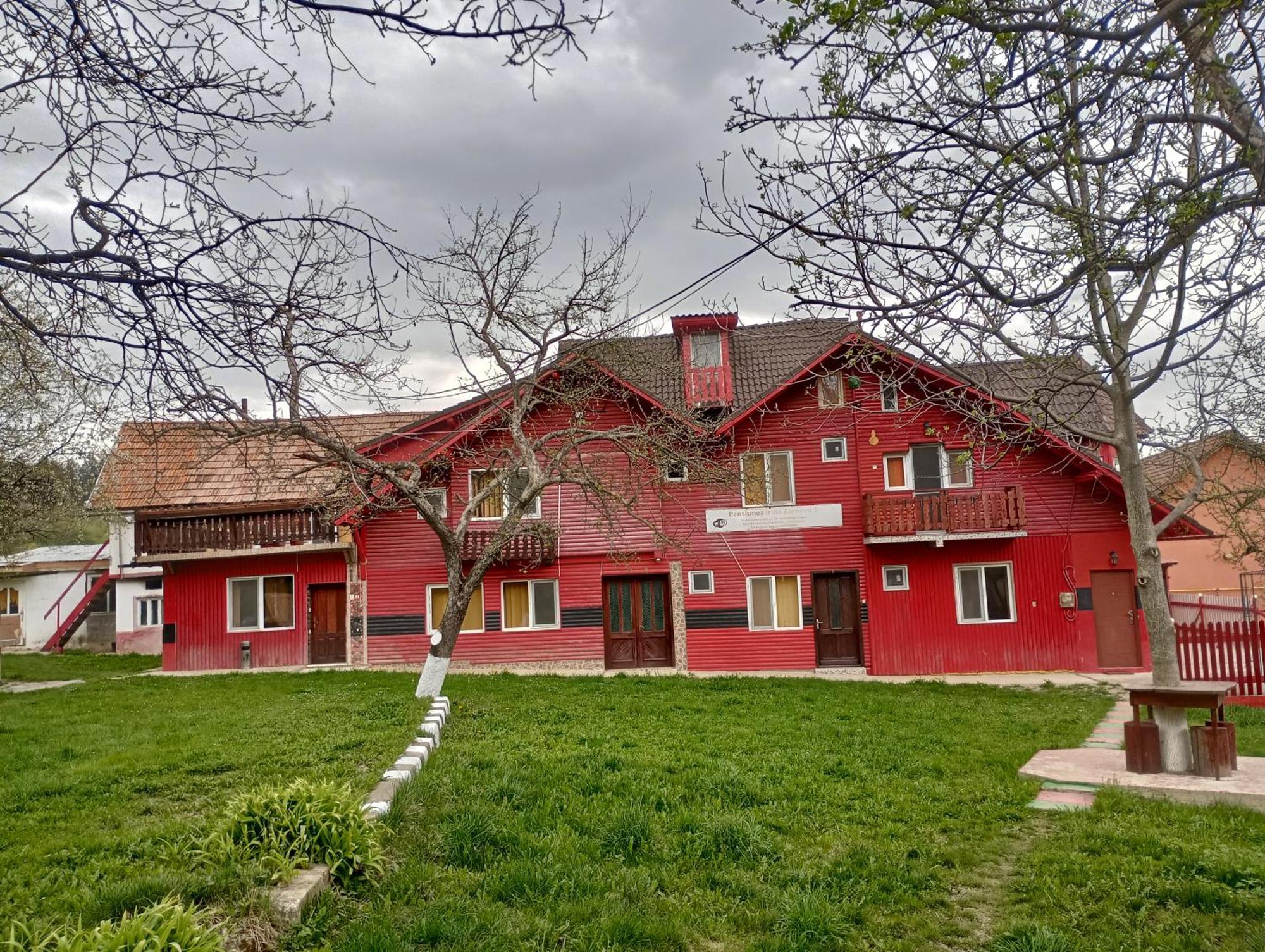Zărneşti Pensiunea Irina 3 מראה חיצוני תמונה